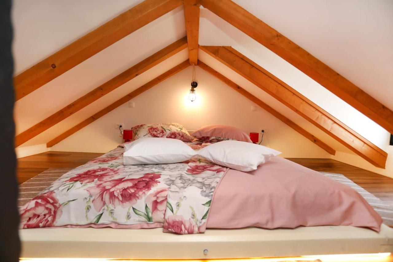 Studio Apartman Mihaella Kastela Luaran gambar